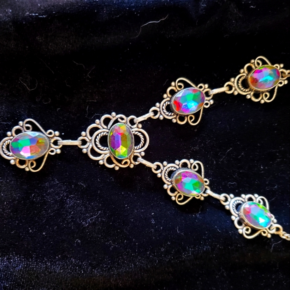 rainbow sapphire v necklace